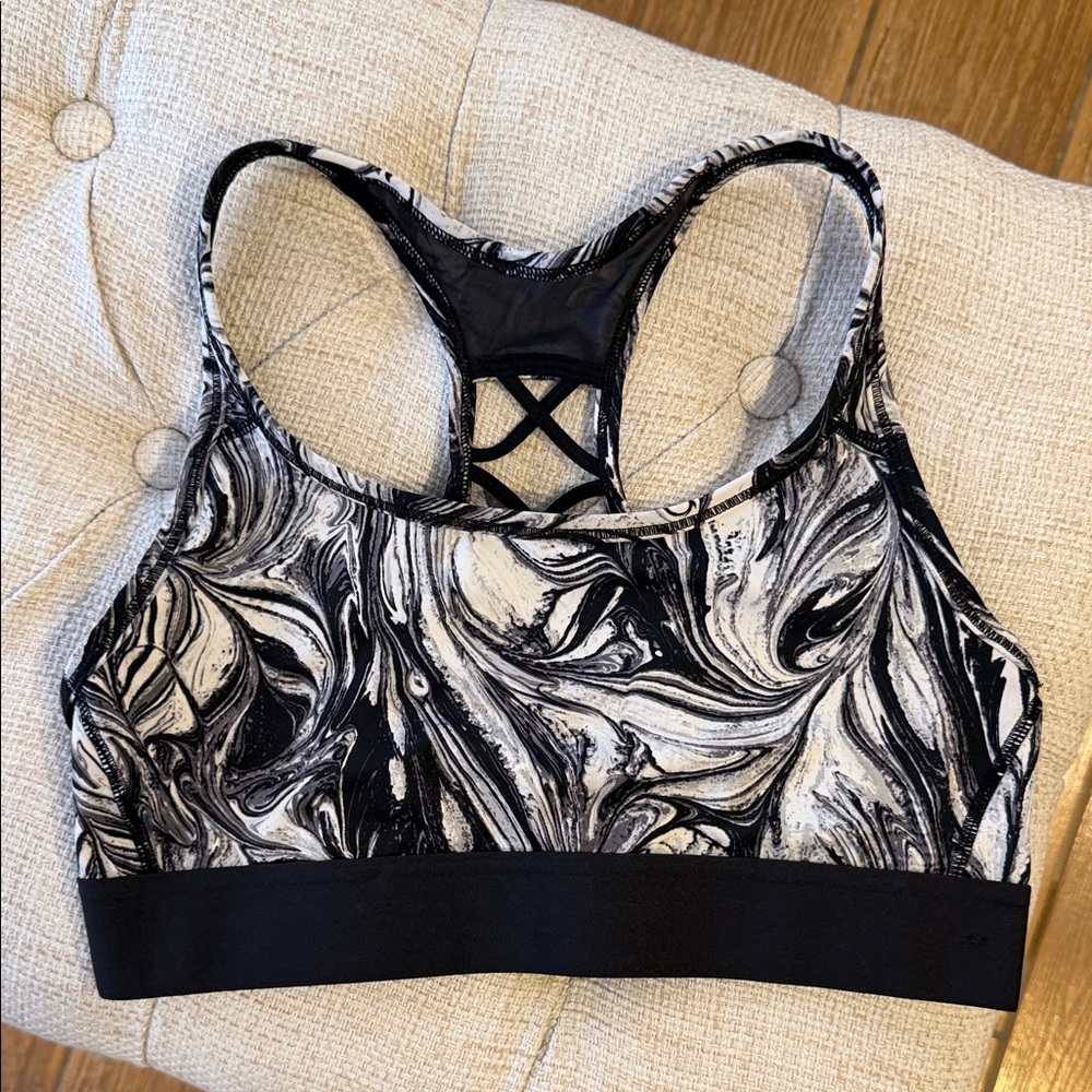 Victoria's Secret Black and White Swirl Sports Bra